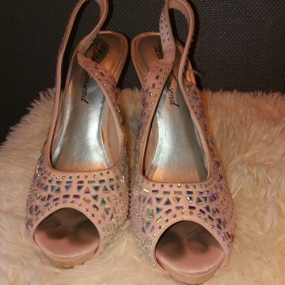 Ladies jeweled rose gold pink heels
